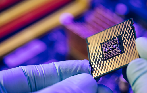 Product - semiconductor © uflypro - stock.adobe.com