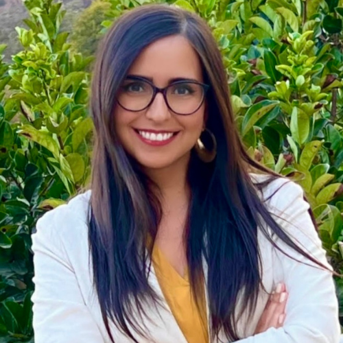 Claudia Alfaro