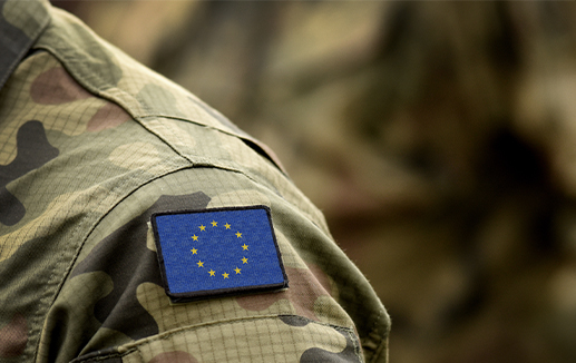 Defence - EU flag on military uniform © Bumble Dee stock.adobe.com