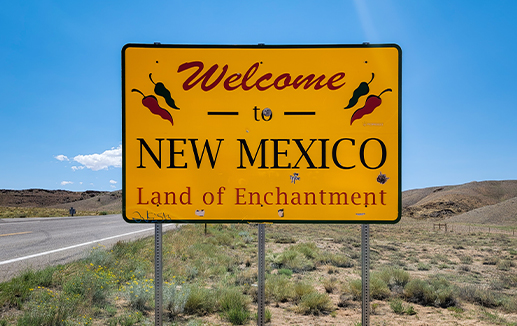 Place - New Mexico welcome sign © Aby stock.adobe.com