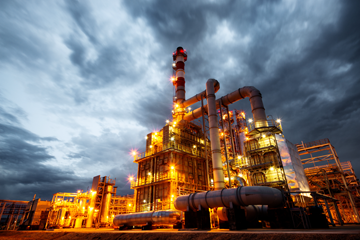 Industry - Refinery360©photollurg adobe stock.com