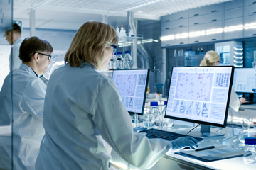 Science - Research360©Gorodenkoff stock.adobe.com