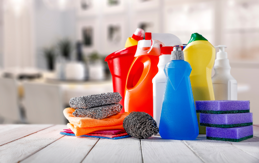 Cleaning products ©magdal3na stock.adobe.com