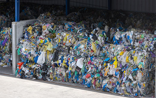 industry - plastic waste recycling © Mati stock.adobe